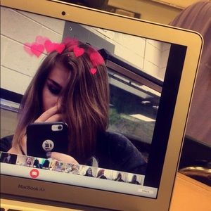 Meet your Posher, Piper